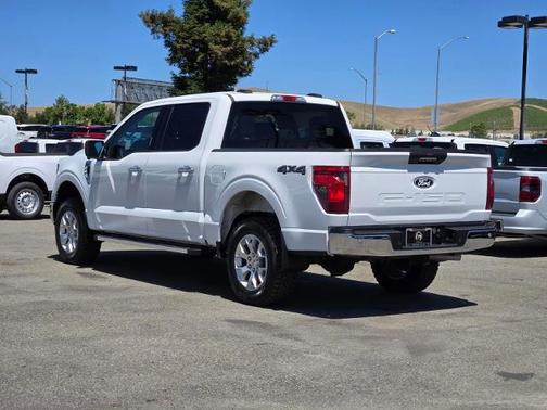 OXFORD WHITE 2024 Ford F-150 XLT