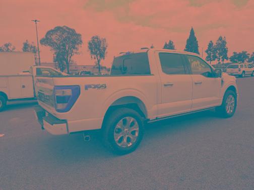 STAR WHITE METALLIC TRICOAT 2023 Ford F-150 PLATINUM