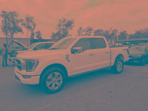 STAR WHITE METALLIC TRICOAT 2023 Ford F-150 PLATINUM