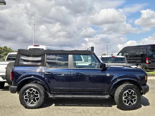 2021 Ford Bronco OUTER BANKS