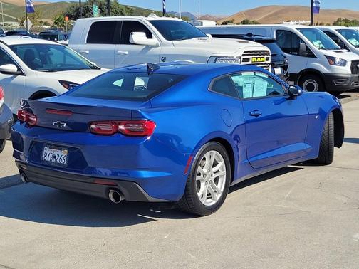2021 Chevrolet Camaro 1LS