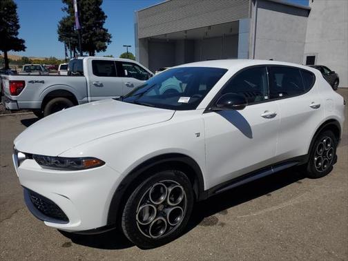 2024 Alfa Romeo Tonale Ti EAWD