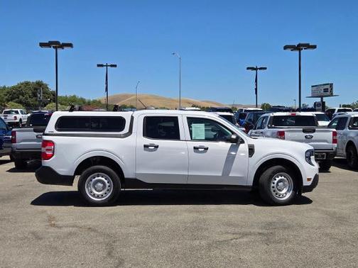 OXFORD WHITE 2025 Ford Maverick XL