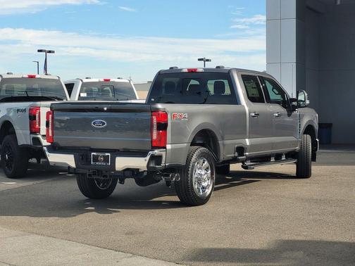 2026 Ford F-350 Lariat