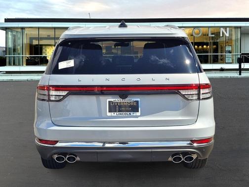 2025 Lincoln Aviator Premiere