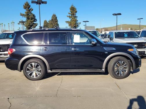 2019 Nissan Armada SL