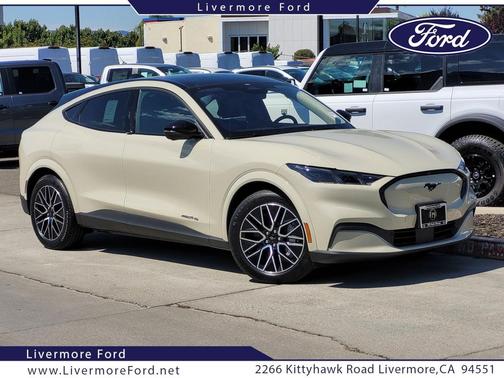 2025 Ford Mustang Mach-E Premium