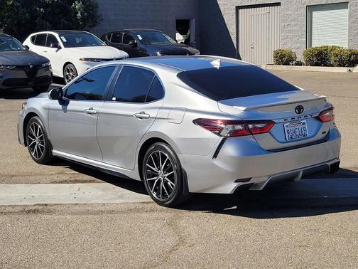 2024 Toyota Camry LE