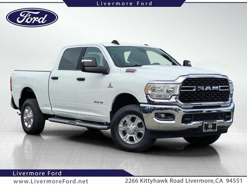 2023 RAM 2500 Big Horn Crew Cab 4x4 6'4' Box