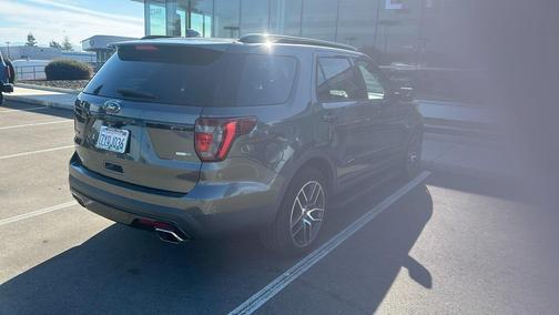 2017 Ford Explorer sport