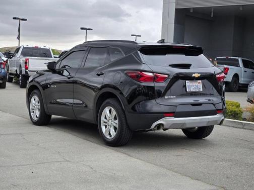 Black 2020 Chevrolet Blazer LT W/1LT