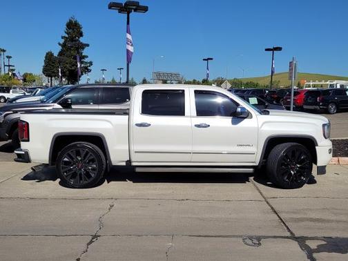 2016 GMC Sierra 1500 DENALI