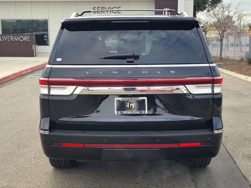 2023 Lincoln Navigator Reserve