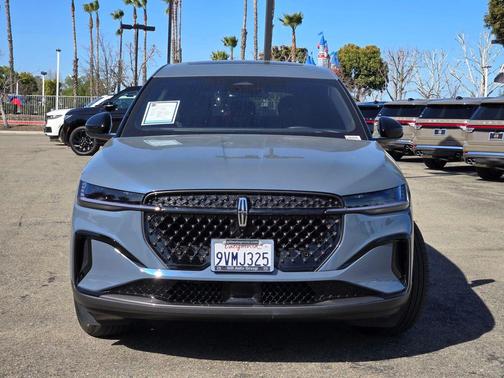 2025 Lincoln Nautilus Premiere