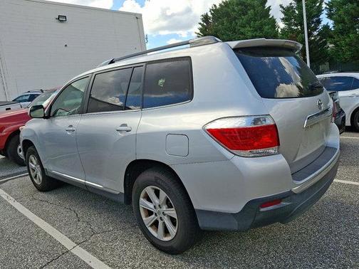 2012 Toyota Highlander SE