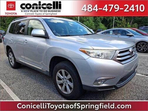 2012 Toyota Highlander SE