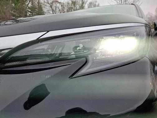 Midnight Black Metallic 2026 Toyota Sienna XLE