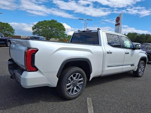 2025 Toyota Tundra Hybrid 1794 Edition