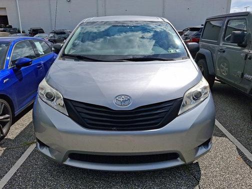 2011 Toyota Sienna Base