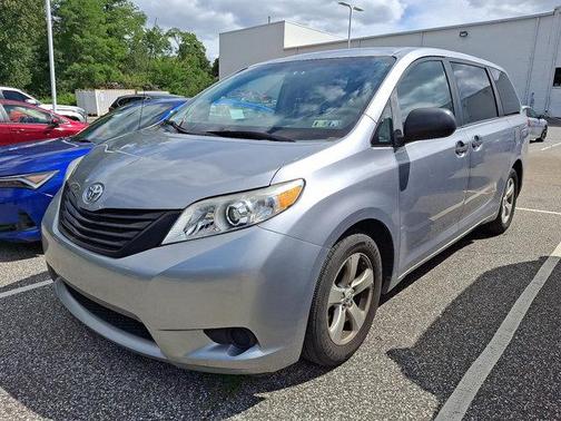 2011 Toyota Sienna Base
