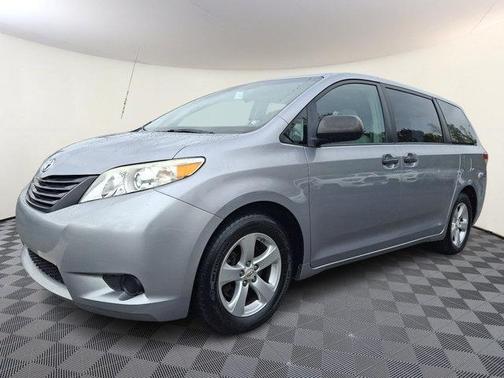 2011 Toyota Sienna Base