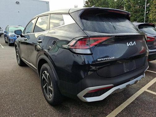 2023 Kia Sportage Hybrid LX