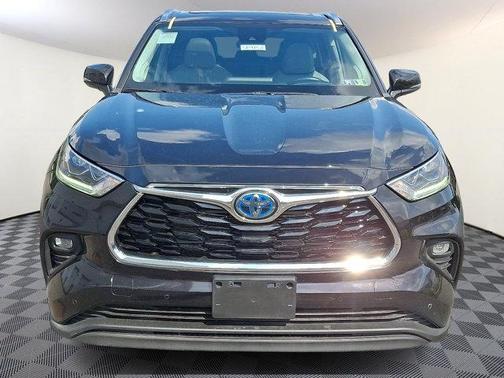 2021 Toyota Highlander Hybrid Limited