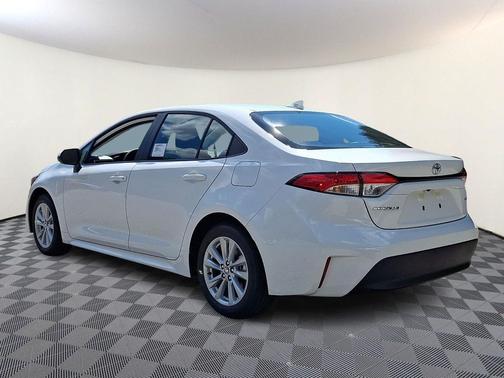 Ice Cap 2026 Toyota Corolla LE
