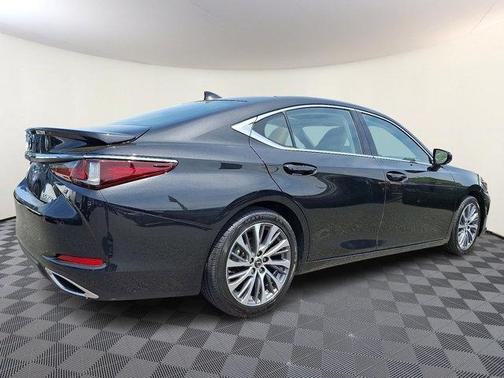 2021 Lexus ES 350 Base