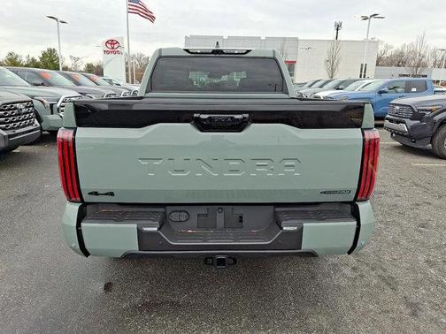 2026 Toyota Tundra Hybrid Platinum