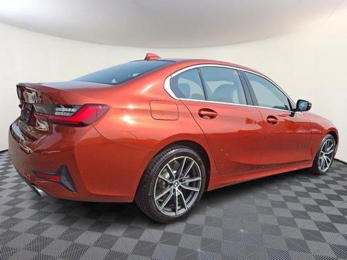 2019 BMW 330 xDrive