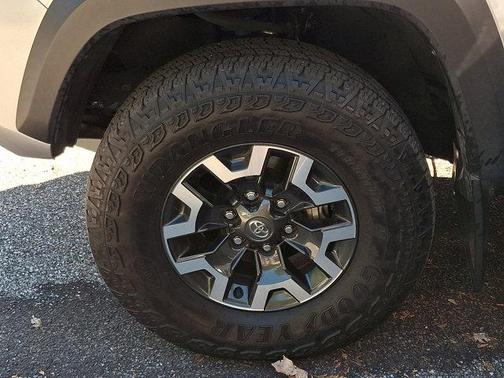 2023 Toyota Tacoma TRD Off Road