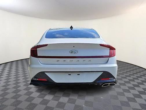 2022 Hyundai SONATA SEL