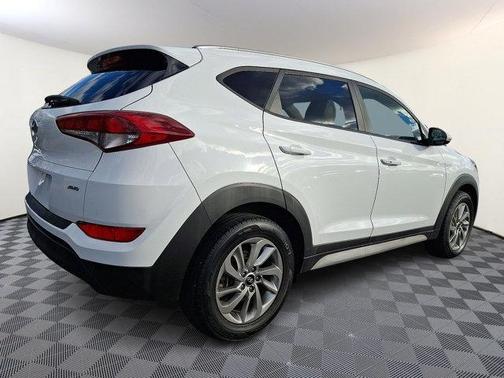 2018 Hyundai TUCSON SEL Plus