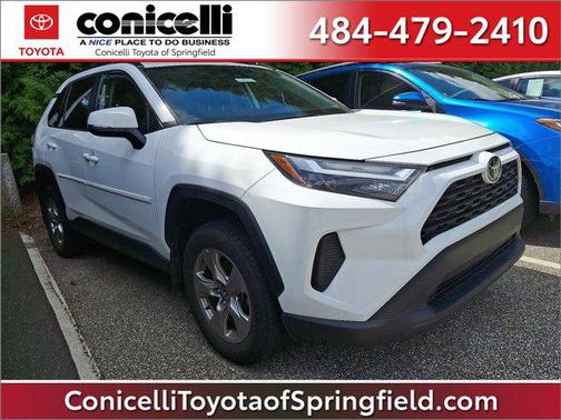 2022 Toyota RAV4 XLE