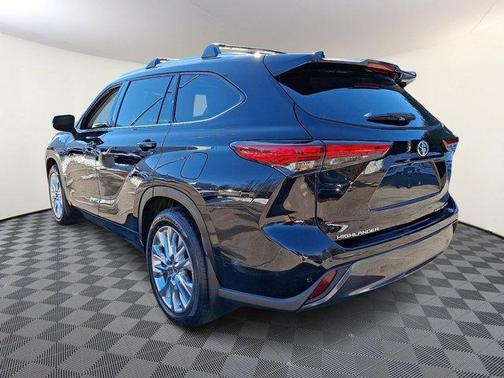 2023 Toyota Highlander Limited