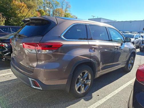 2017 Toyota Highlander Limited Platinum