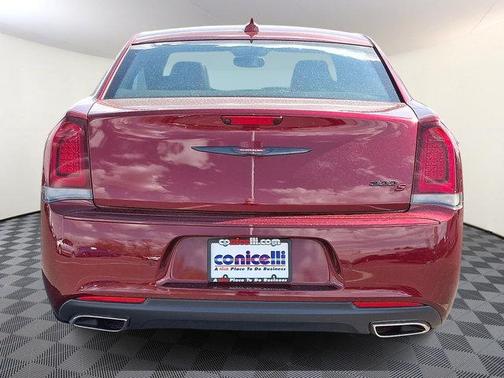 2023 Chrysler 300 S