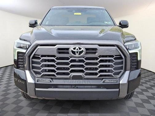 2025 Toyota Tundra Hybrid Platinum