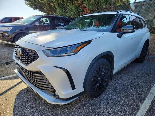 2023 Toyota Highlander XSE