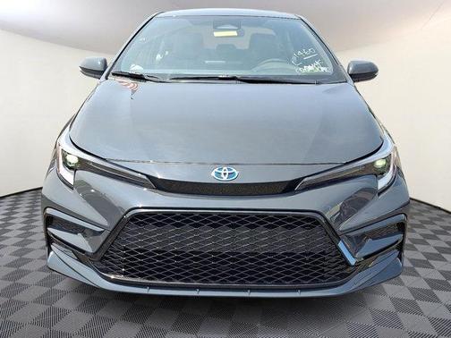 2025 Toyota Corolla Hybrid SE