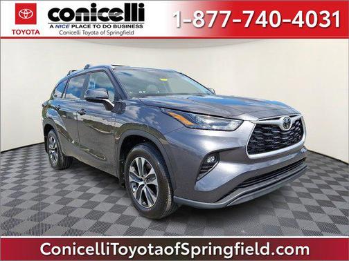 2025 Toyota Highlander XLE