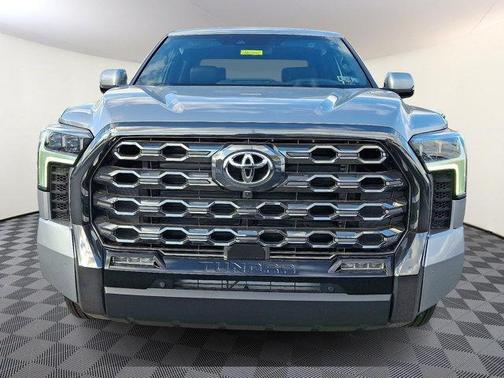 2026 Toyota Tundra Hybrid Platinum