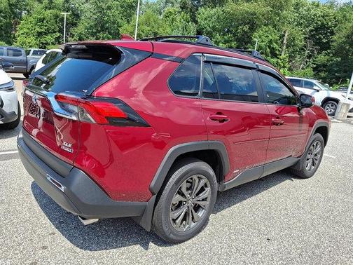 2024 Toyota RAV4 Hybrid XLE Premium
