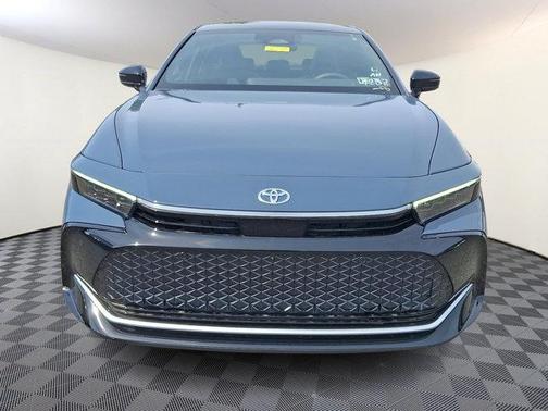 2026 Toyota Crown Platinum