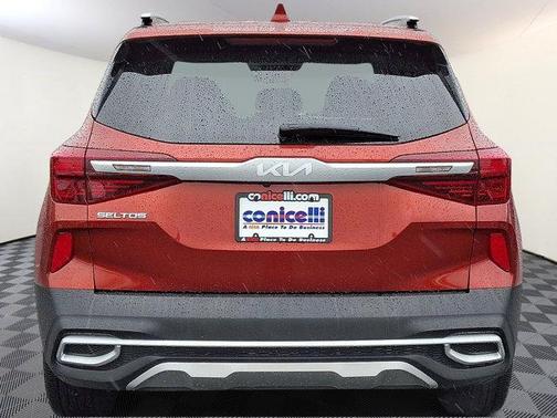 2022 Kia Seltos S
