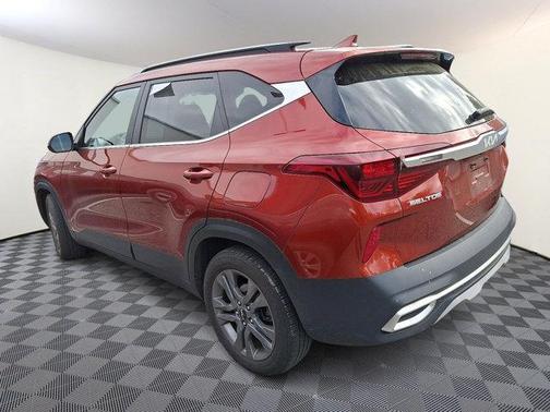 2022 Kia Seltos S