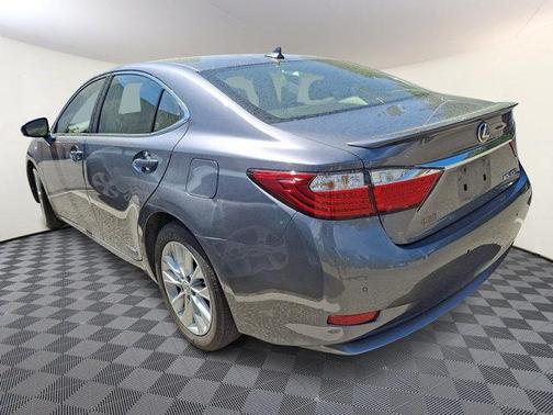 2014 Lexus ES 300h Base