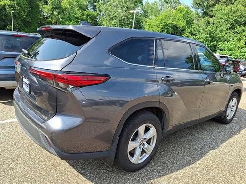 2021 Toyota Highlander L