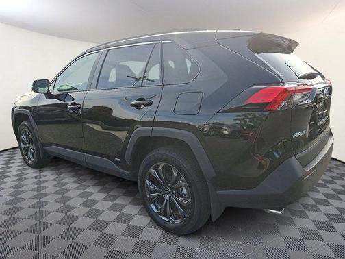 2024 Toyota RAV4 Hybrid XLE Premium